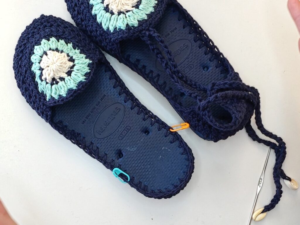 Crochet Sandals for Summer Using Havaianas Soles